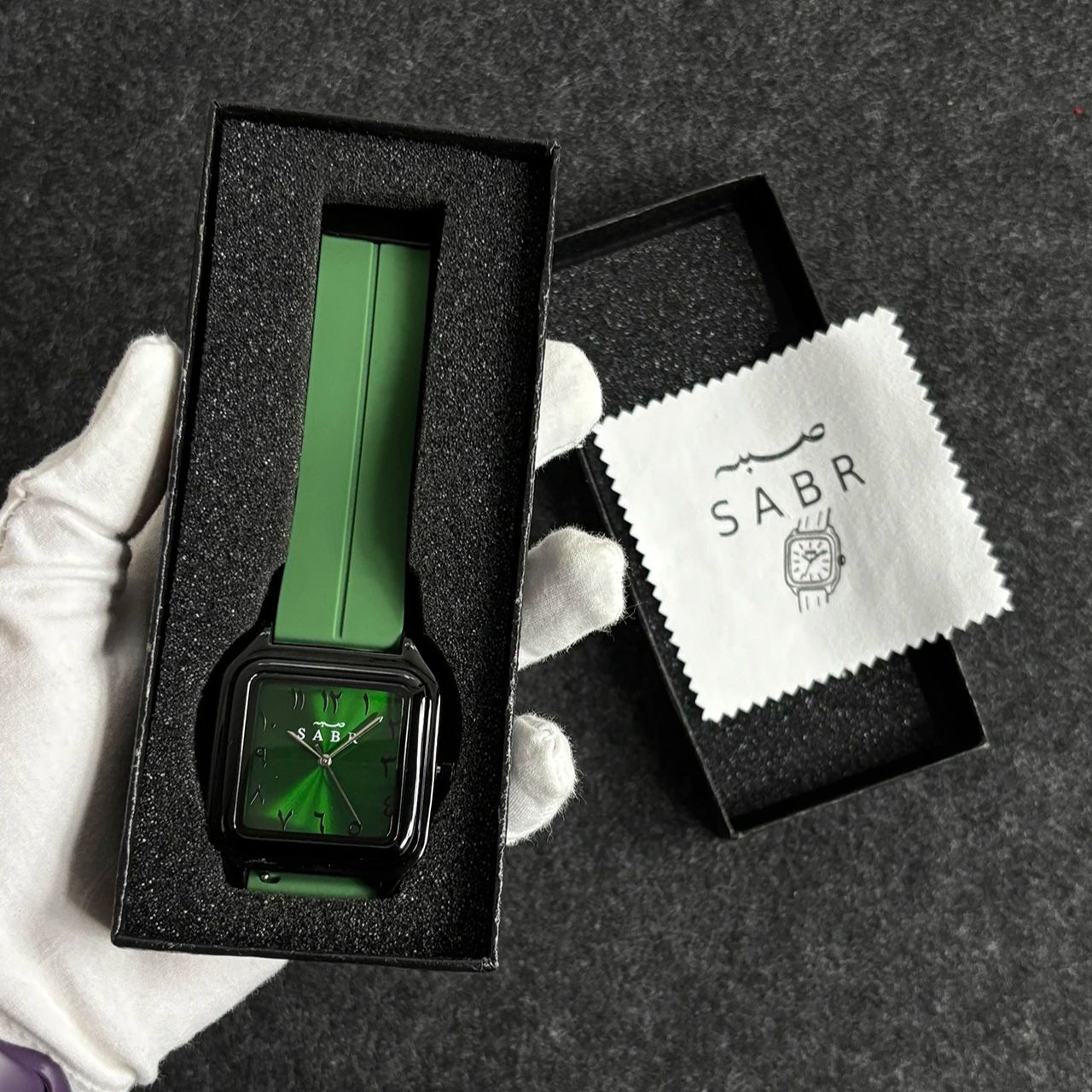 SABR Arabic Numeral Watch Men  - Cartier Watch Santos recension och pris